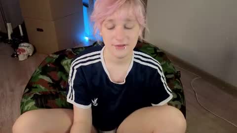 Greg-independent model online show from June 28, 9:51 pm