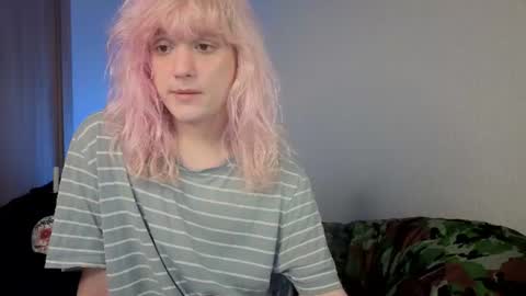 Greg-independent model online show from July 22, 9:17 pm