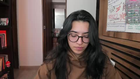 Greta online show from April 21, 3:01 am