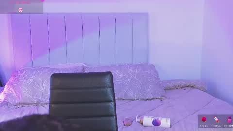 Jenny online show from July 28, 7:20 pm