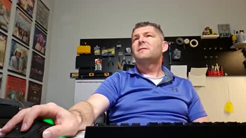 gringo_diks online show from April 13, 4:32 pm