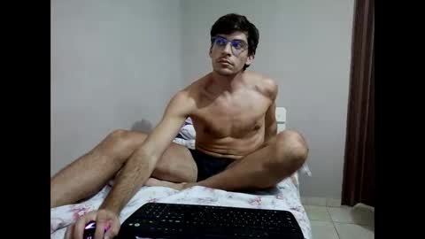 gringodelicius online show from June 8, 1:00 am