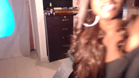 griseldax online show from August 8, 6:13 am