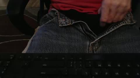 griz01 online show from May 31, 4:31 pm