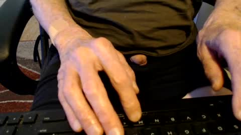 griz01 online show from August 2, 4:36 pm