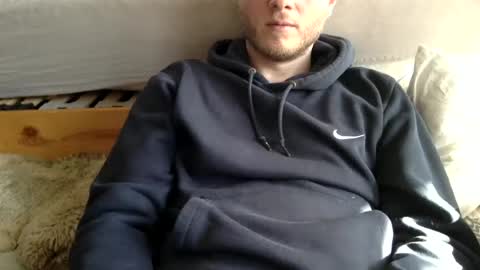 gruendamien online show from April 22, 3:04 pm