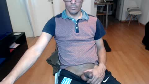 guachin_new online show from July 10, 5:35 am