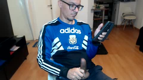 guachin_new online show from July 18, 11:50 pm