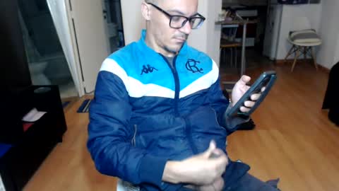 guachin_new online show from July 19, 11:40 pm