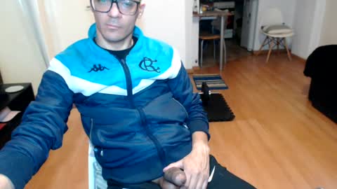 guachin_new online show from August 3, 6:09 am