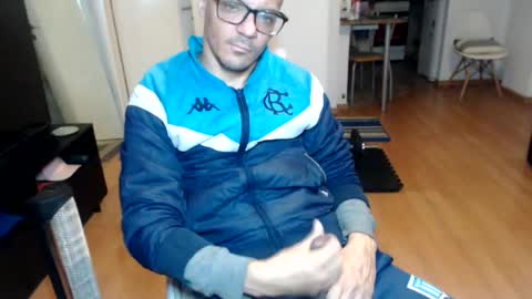 guachin_new online show from August 11, 4:25 am