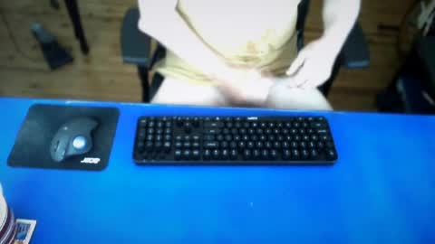 guesswhatigot2 online show from July 18, 6:03 am