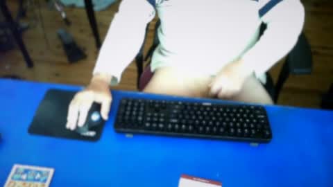 guesswhatigot2 online show from August 29, 3:16 am