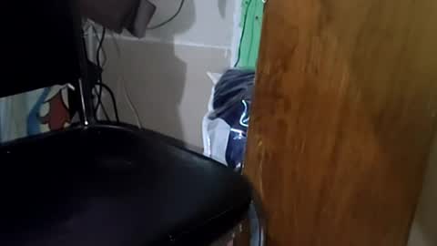 guillermo723 online show from July 18, 9:05 pm
