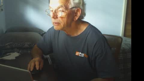Roy online show from August 6, 2:27 pm