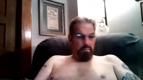 guy4fun8 online show from August 11, 5:37 pm