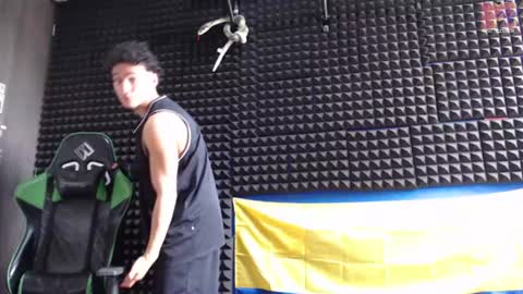 Gymbro42 online show from July 9, 7:08 pm