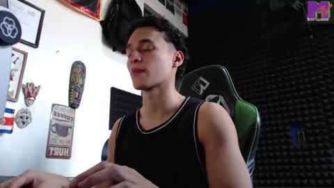 Gymbro42 online show from July 18, 9:27 pm