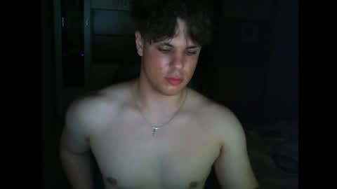 gymguy0505 online show from May 18, 10:32 pm