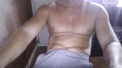 gymxxx_ online show from July 17, 10:04 am
