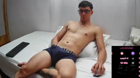 gyo online show from August 13, 1:36 pm