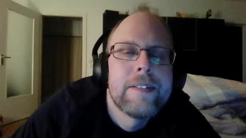 h0denkobold online show from August 15, 9:19 pm