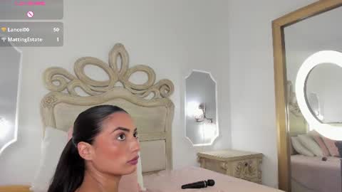 hade_miller online show from August 10, 5:53 am