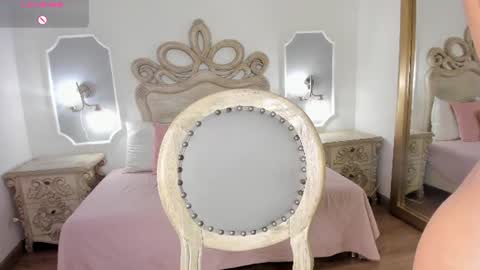 hade_miller online show from August 10, 8:05 am