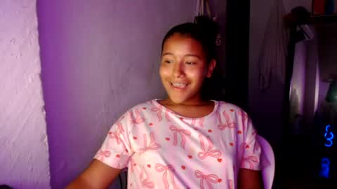 hadesmit1 online show from August 14, 2:21 pm