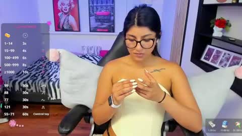 Hailey online show from August 10, 4:41 pm