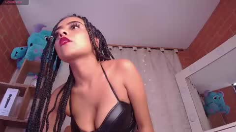 hailey_bri online show from June 27, 6:00 pm