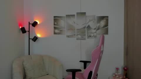 hailey_florez online show from September 3, 5:27 pm