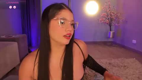 laura online show from August 3, 5:36 am