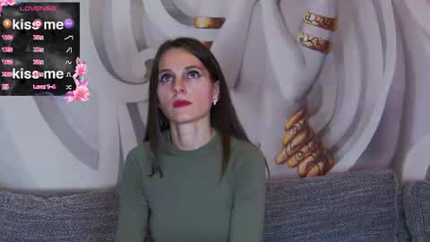 HaileyPeach online show from August 13, 9:40 pm
