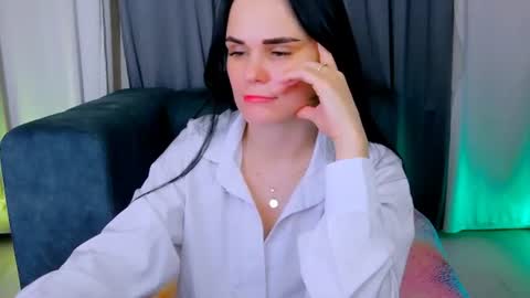 hailey_pirs online show from August 7, 3:45 pm