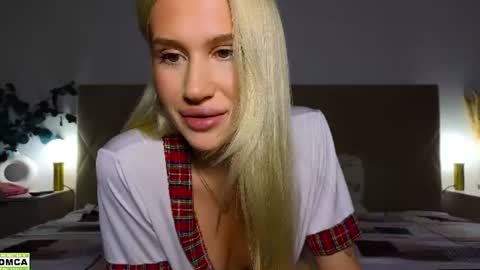hailey_would online show from June 19, 10:10 pm