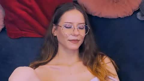 Carla online show from August 4, 4:20 am
