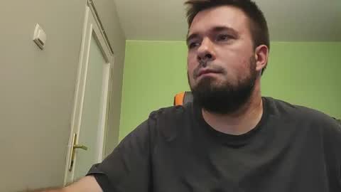 hairy_guy007 online show from July 24, 9:40 pm