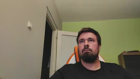 hairy_guy007 online show from August 19, 5:53 pm