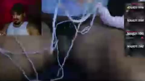 J  M online show from August 5, 3:59 am