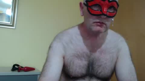 Hairy male online show from May 30, 4:30 pm