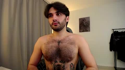 Adam online show from August 3, 7:54 pm