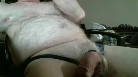 hairydude962 online show from April 9, 3:36 am