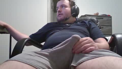 hairymikey online show from June 16, 4:44 am