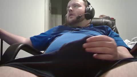 hairymikey online show from July 2, 4:24 am