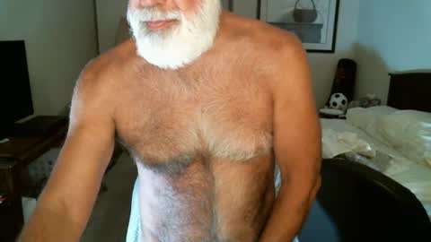 Hairy pecs online show from July 19, 12:18 pm