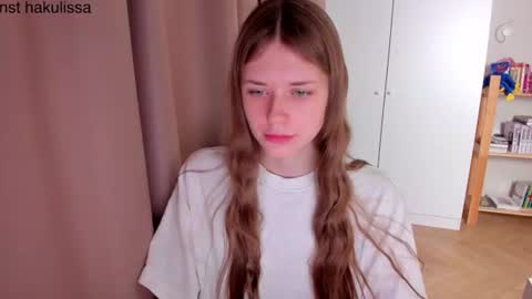 Melissa online show from August 15, 8:35 pm