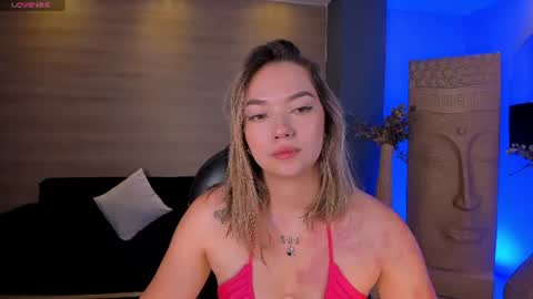   online show from August 7, 4:51 pm