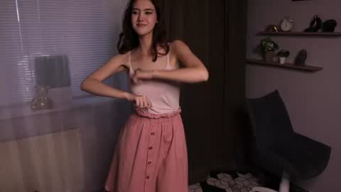 haleyzenk online show from August 11, 3:58 pm