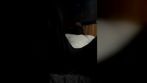 halfmaskedgooner online show from August 2, 1:56 am